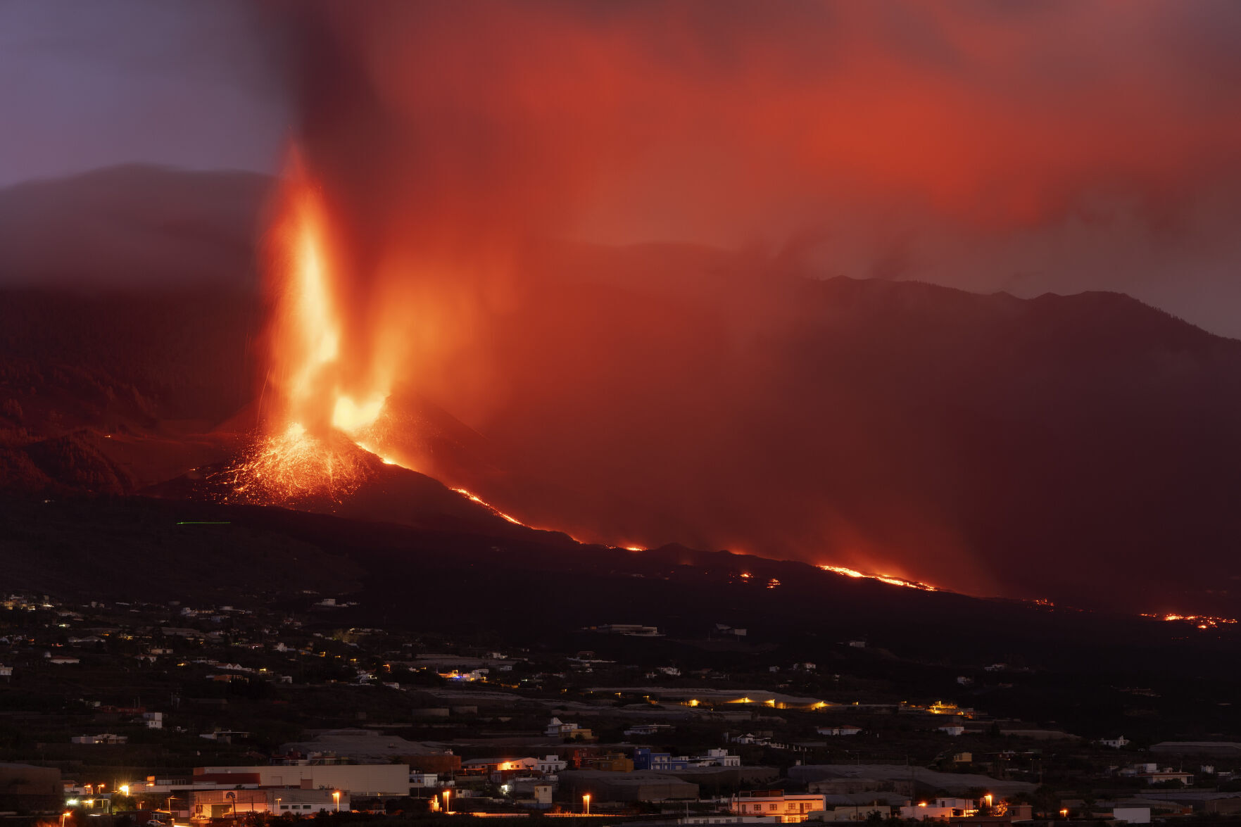APTOPIX Spain Volcano